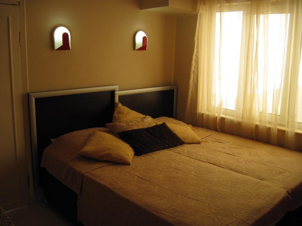 Kibar Apart Pansiyon Kusadasi Habitación foto